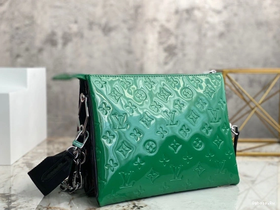 LOUIS COUSSIN PM VUITTON 0505